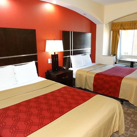 Regency Inn & Suites - Baytown Habitación foto
